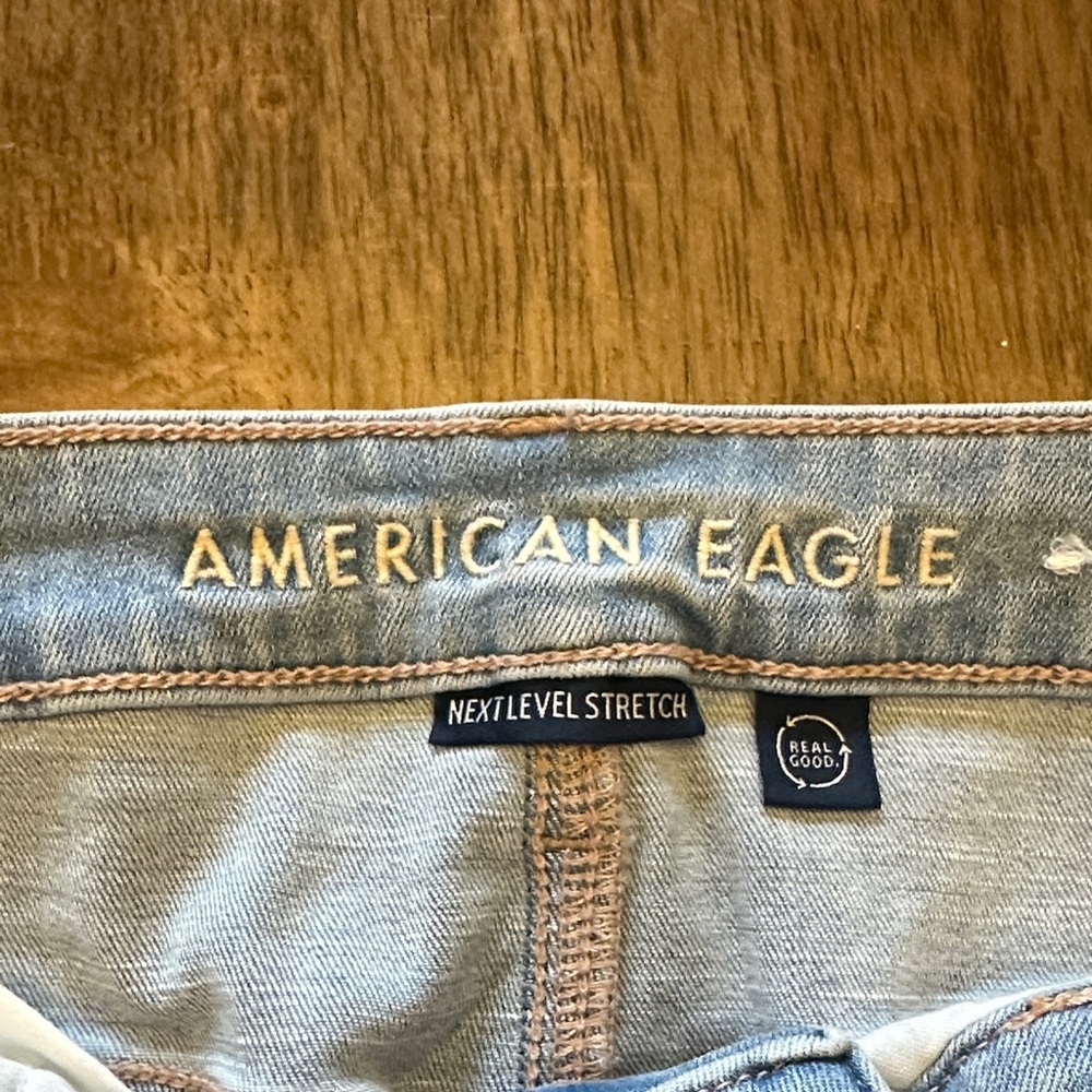 American Eagle Outfitters Distressed Light Blue Skinny Jeans - Picture 2 of 9